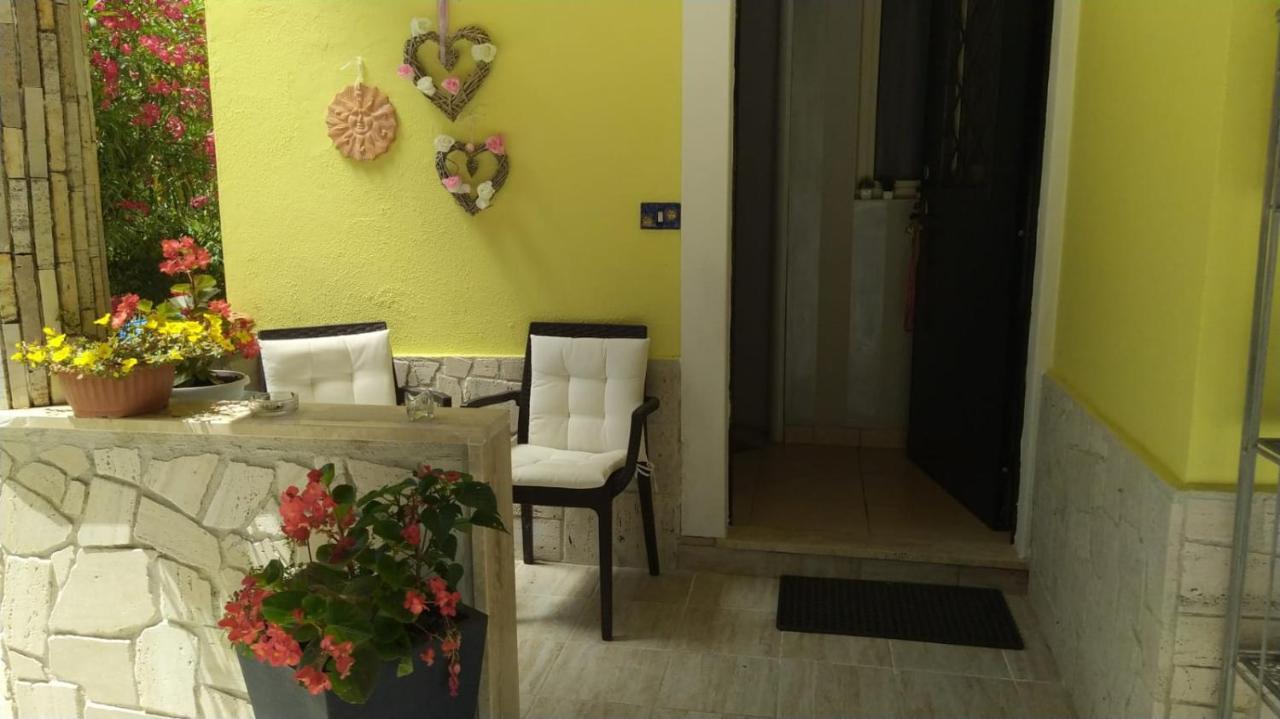 Il Roseto Bed & Breakfast Frosinone Exterior foto