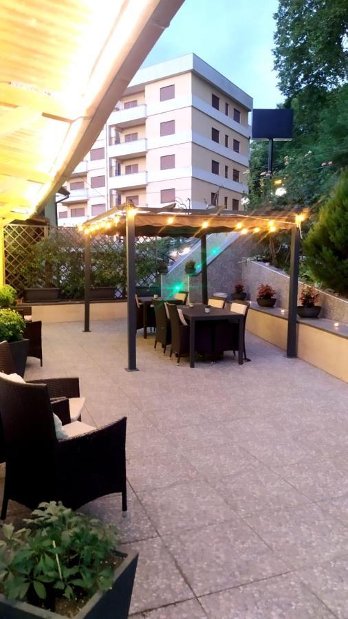 Il Roseto Bed & Breakfast Frosinone Exterior foto