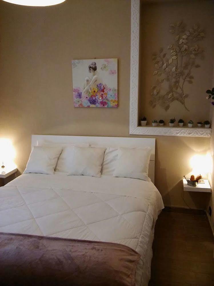 Il Roseto Bed & Breakfast Frosinone Exterior foto
