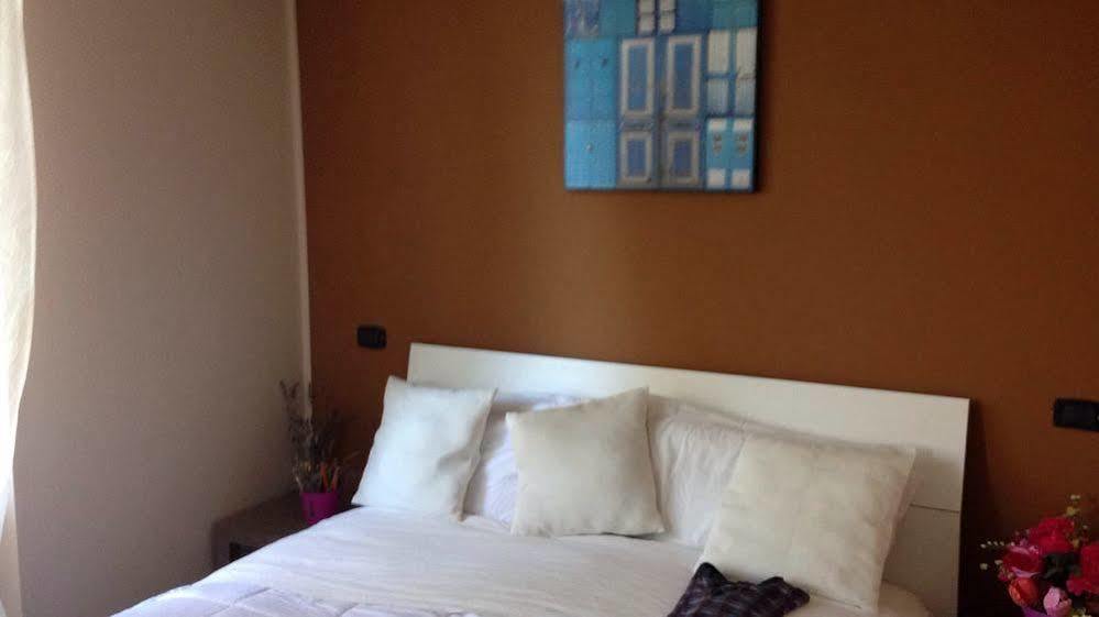 Il Roseto Bed & Breakfast Frosinone Exterior foto