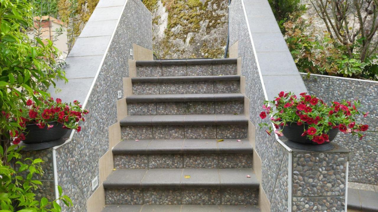 Il Roseto Bed & Breakfast Frosinone Exterior foto